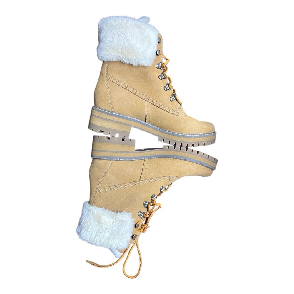 Timberland Tan Lace Up Boots with White Fur